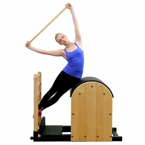 La Maple Roll Up Pole de Align-Pilates ou encore barre de pilates en érable convient parfaitement aux exercices d'alignement du corps, au travail des bras ainsi que pour améliorer la stabilisation scapulaire lors des exercices de Pilates effectués sur les Reformers, les Ladder Barrel et Matworks