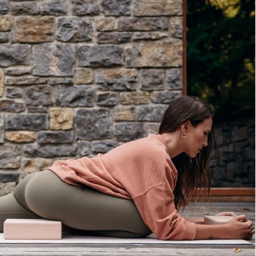 brique de yoga en bois ecoligique - Stelvoren