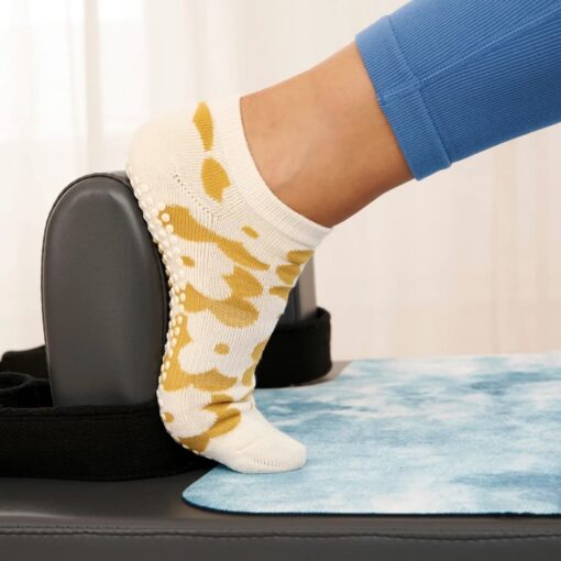 Classic Low Rise Grip Socks - Retro Daisy Sand